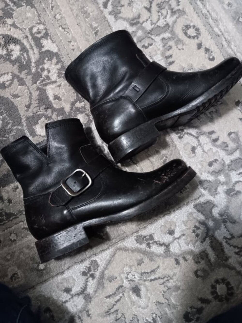 FRYE 7.5 brand new oiled leather distressed ankle moto Chelsea boot